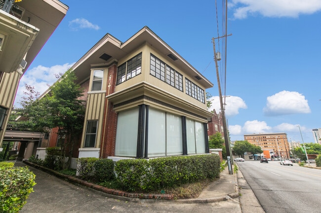 Building Photo - Cobb Lane