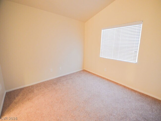 Building Photo - 3825 Gulliver St