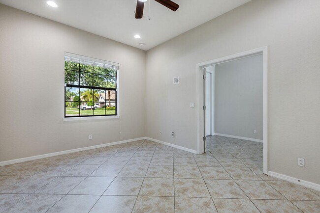 Building Photo - 3425 Siena Cir