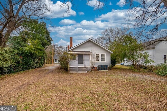 Building Photo - 240 Boulevard