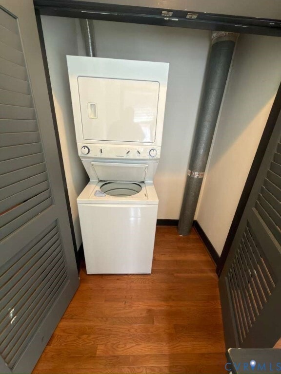 Building Photo - 306 E Broad St