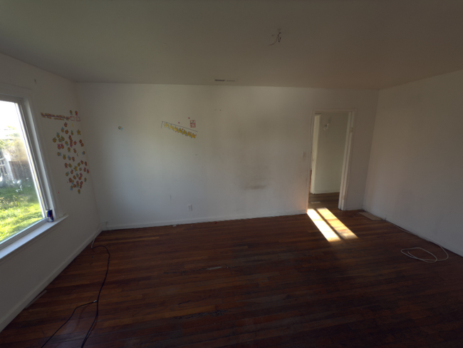 Building Photo - 1245 Laurel Ave