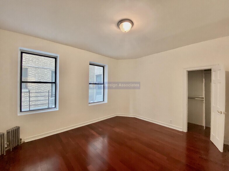 Building Photo - 250 Fort Washington Ave