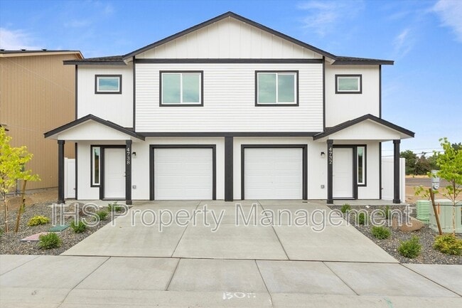 Building Photo - 4732 W Quinault Ave