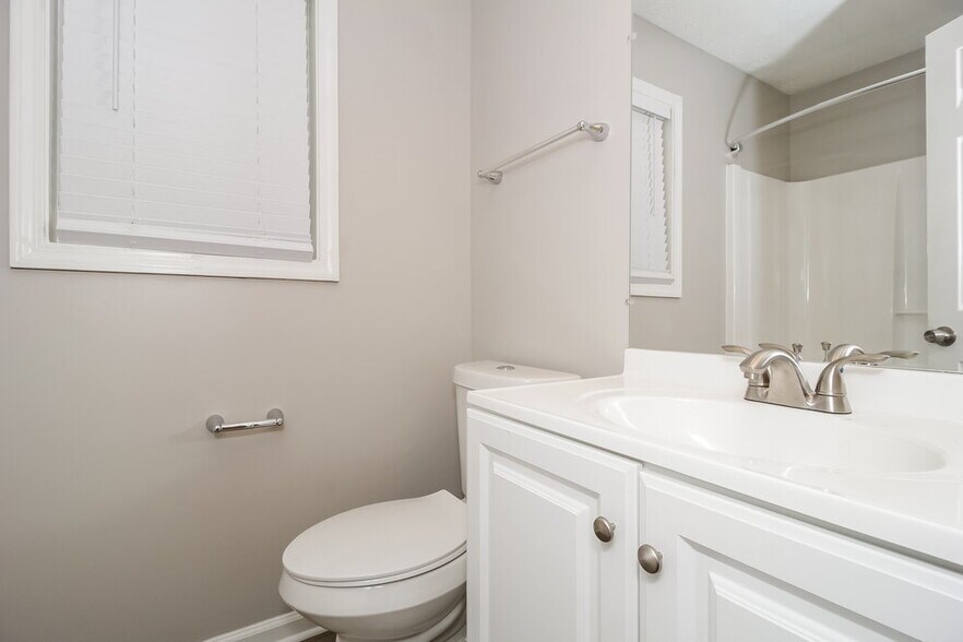 Building Photo - 3756 Cherokee Overlook Dr