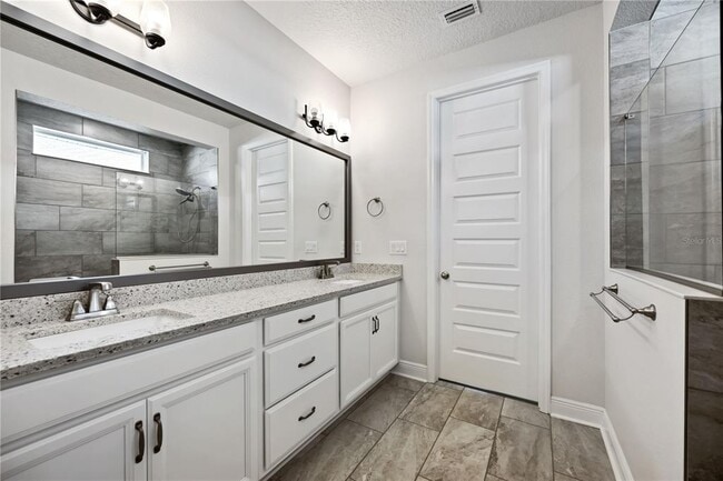 Building Photo - 3926 Sunshine Pine Ave