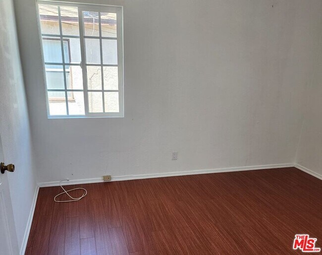 Building Photo - 1708 S Crescent Heights Blvd