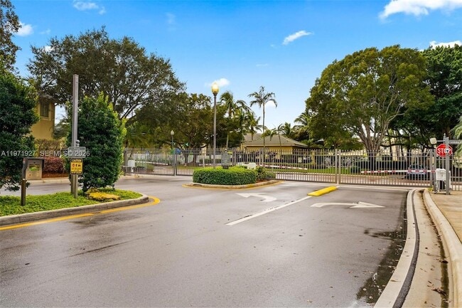 Building Photo - 2167 Hacienda Terrace