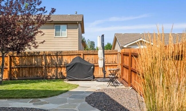 Building Photo - Beautiful 4 Bedroom in Loveland