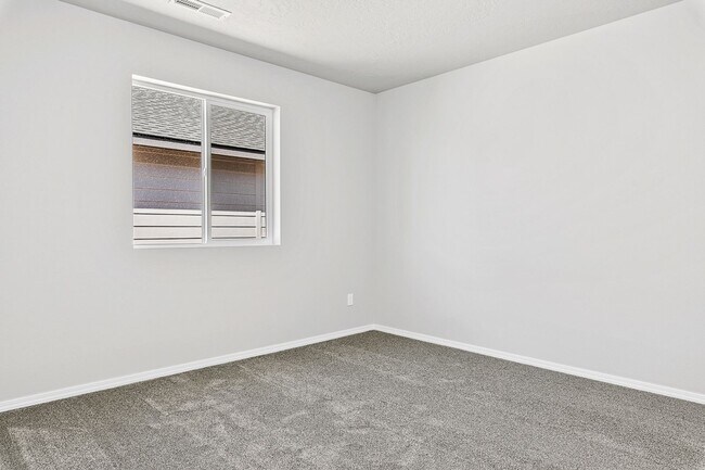 Building Photo - Beautiful 4 Bedroom, 2 Bath Single Level Home in Kuna!