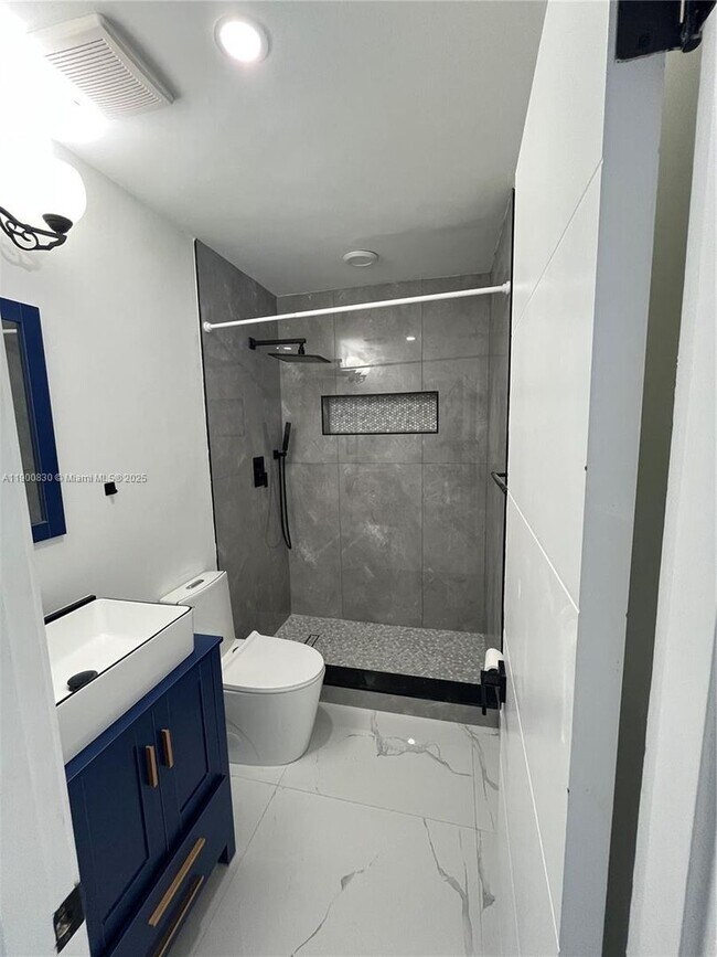 Building Photo - 11755 SW 37th St