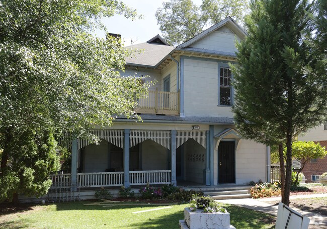 Building Photo - 3540 E Main St