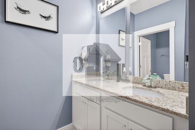 Building Photo - 6076 Rutherford Loop