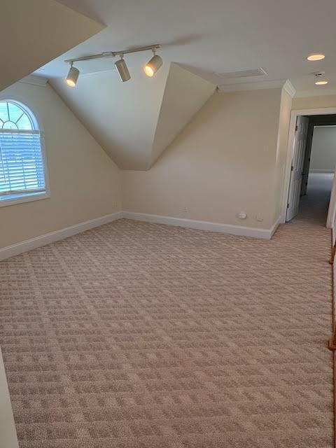 Building Photo - "Spacious Elegance Awaits: 3-Bed, 3.5-Bath...