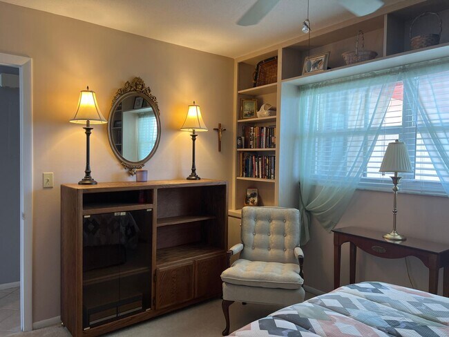 Building Photo - NEW PRICE!  Costa Brava Venice Island 2BR/2BA Condo