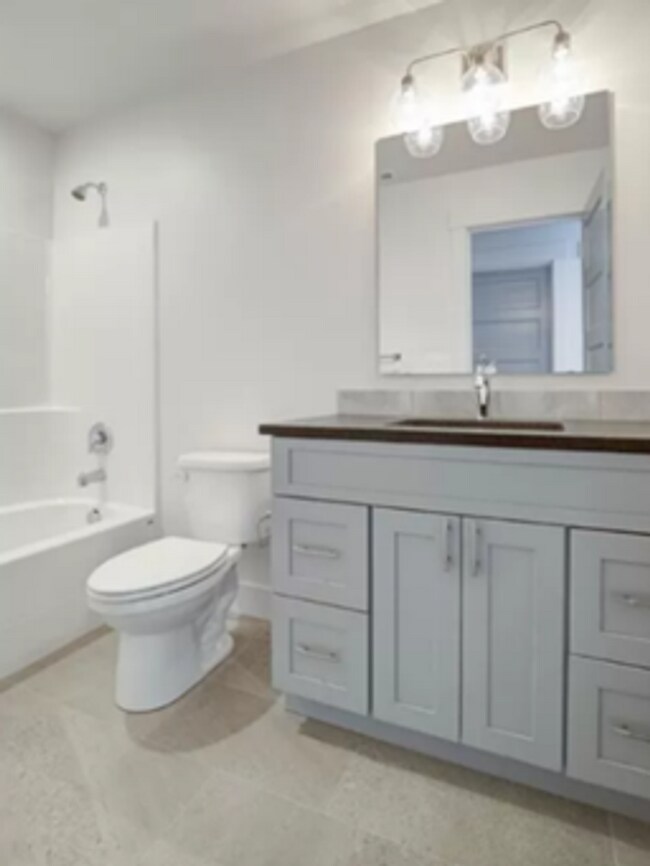 Building Photo - 3 Bedroom Condo in Bozeman