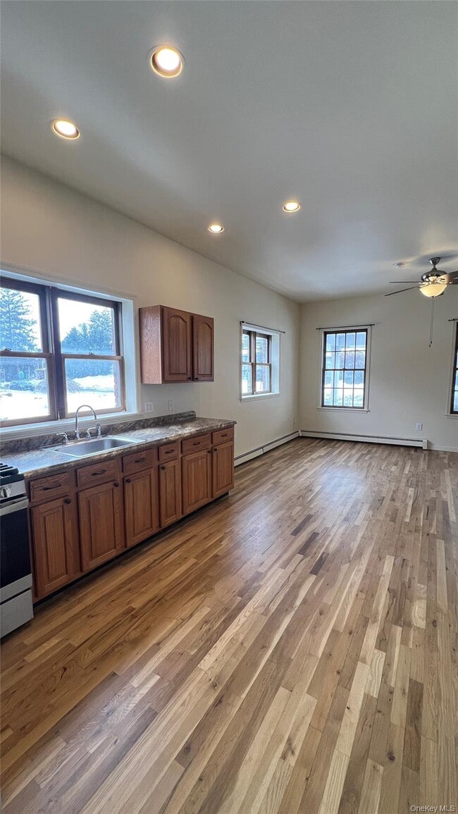 Building Photo - 74 North St