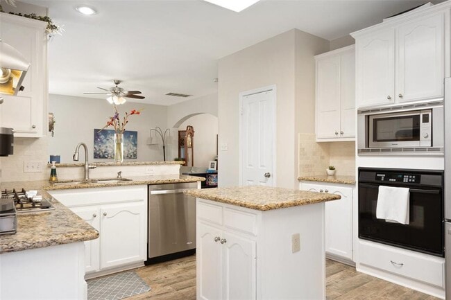 Building Photo - 12813 Withers Way