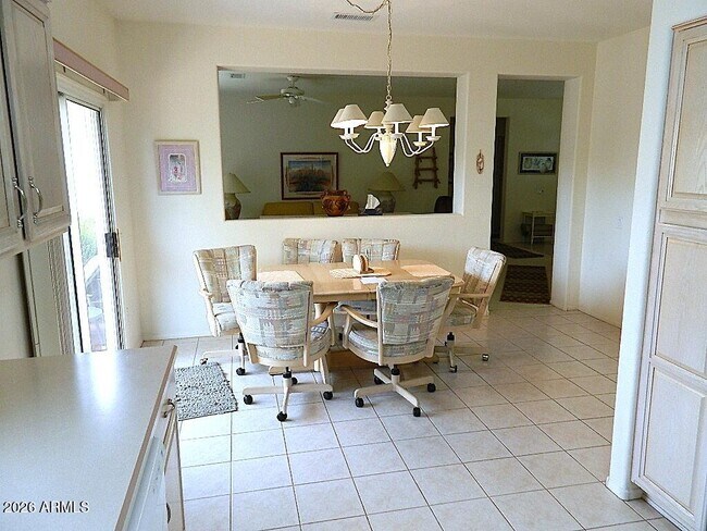 Building Photo - 22520 N Vía De La Caballa