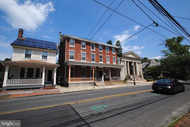 Primary Photo - 29 Garden St