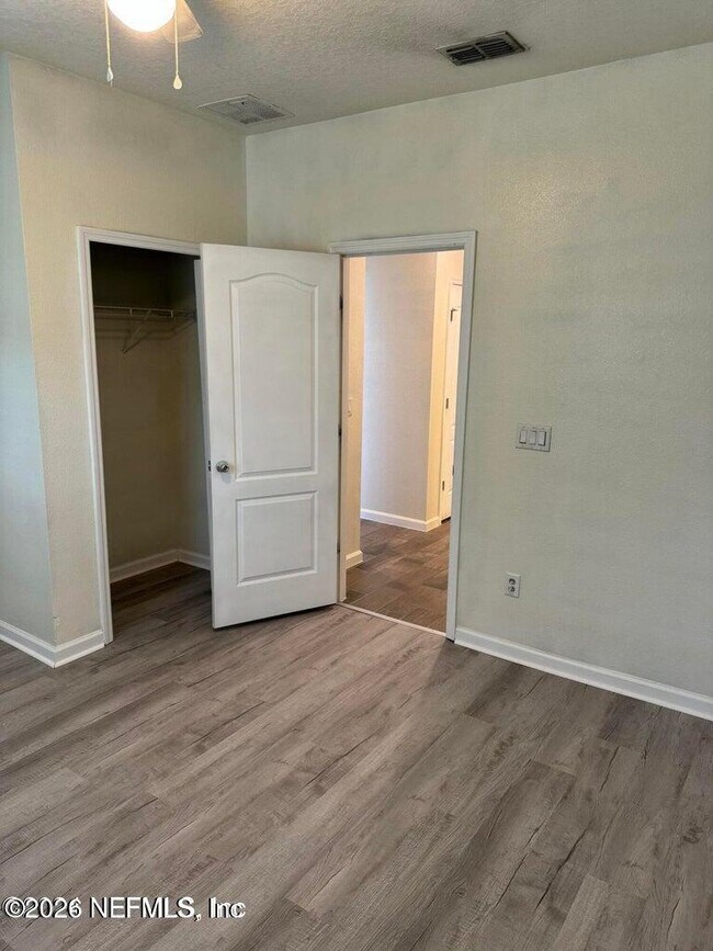 Building Photo - 15704 Stedman Lake Dr