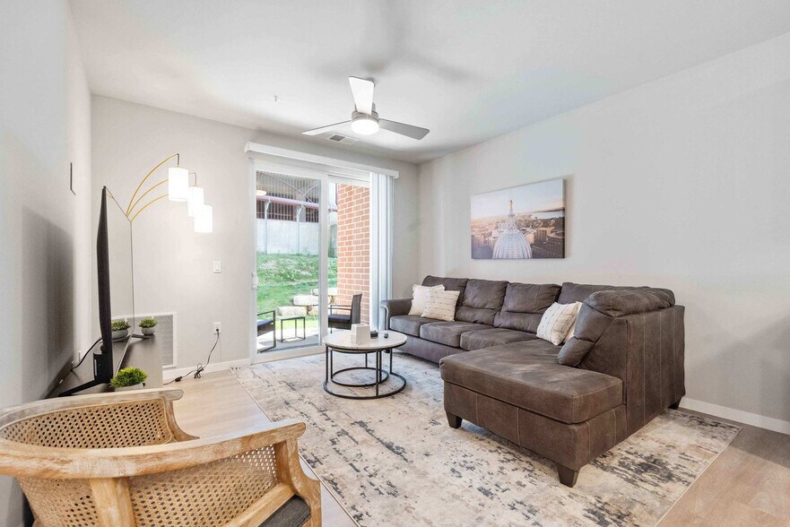 Building Photo - 601 Sand Pearl Ln