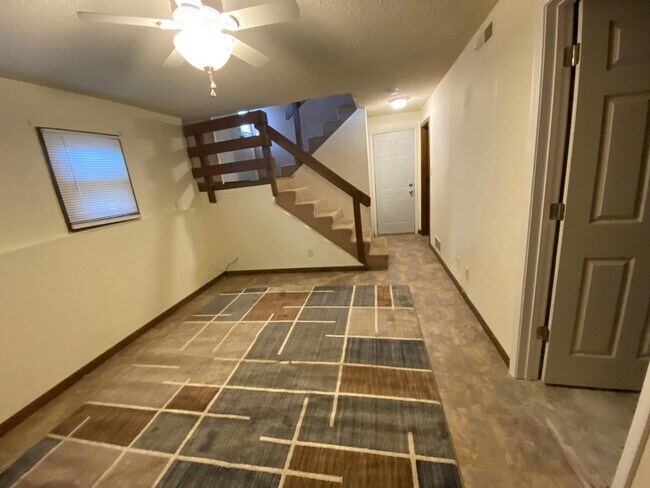 Building Photo - 1762 S El Centro Ct