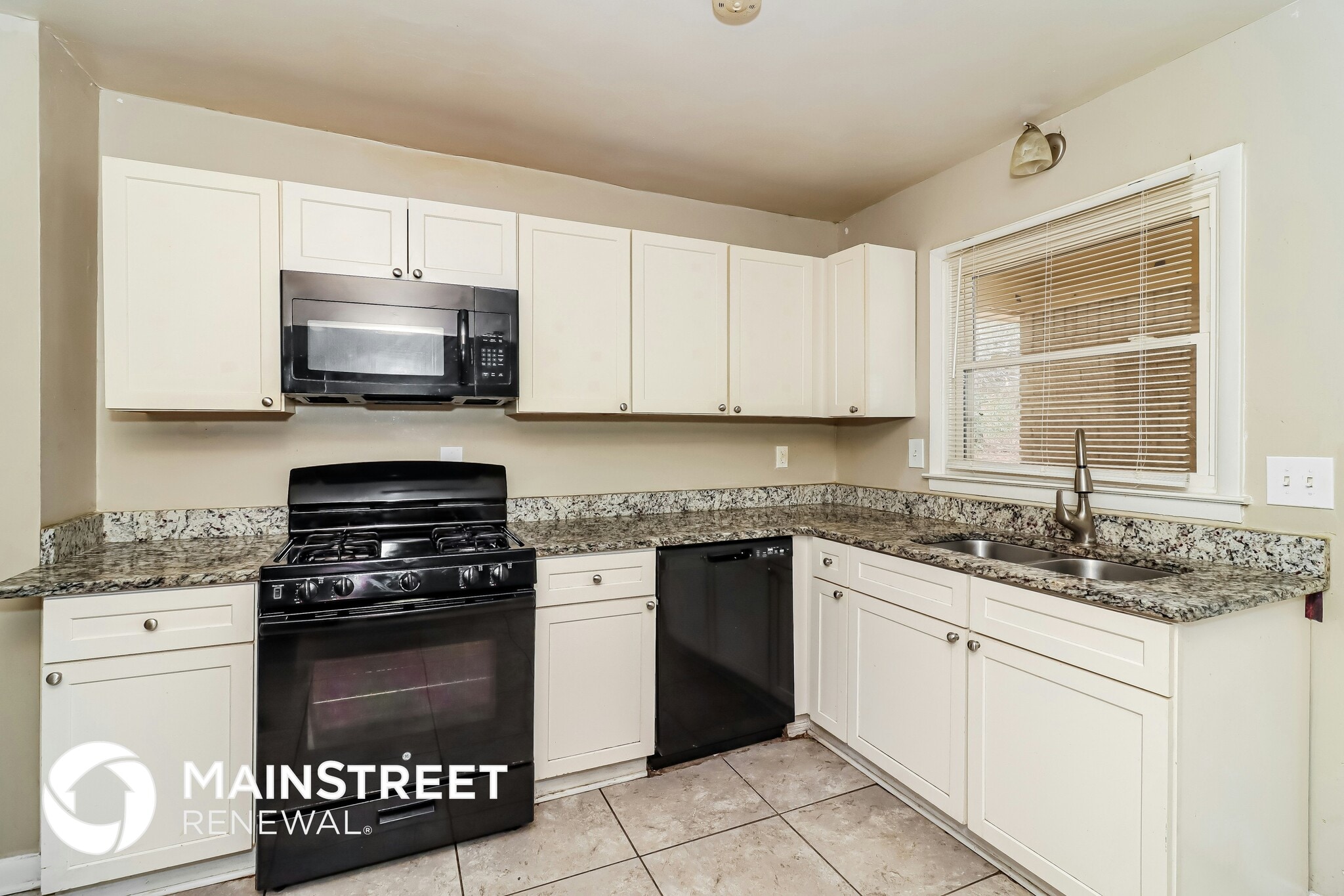 Building Photo - 3919 Wisteria Ln SW