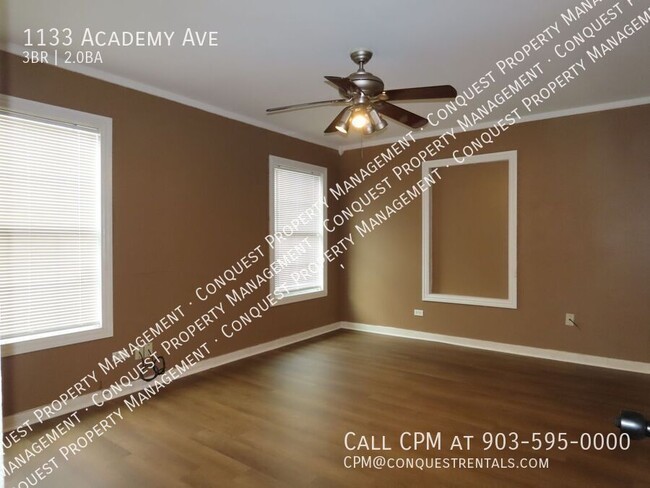 Building Photo - 1133 S Academy Ave