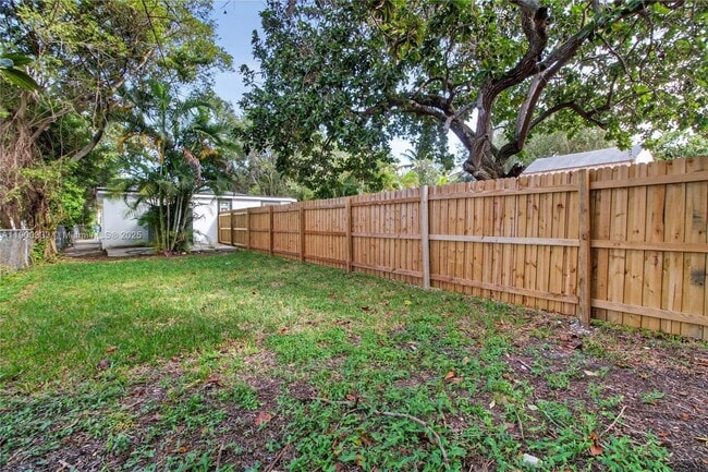 Building Photo - 428 NW 97th St