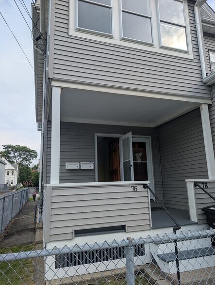 Primary Photo - 76 Cameron Ave