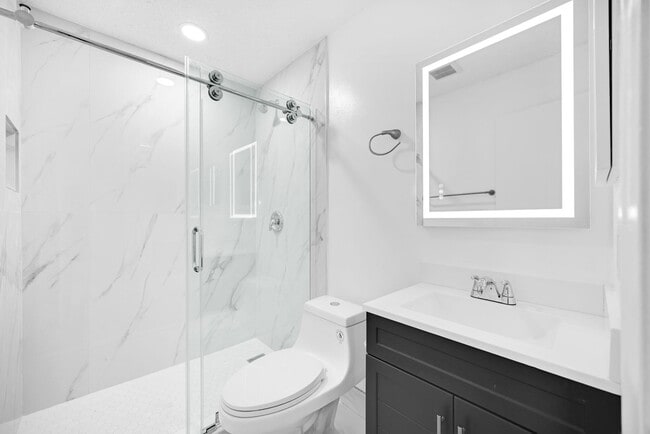 Building Photo - 6542 NW 24th Ct