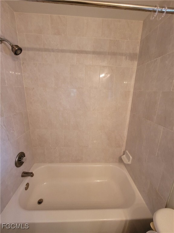 Building Photo - 545 SE 6th Terrace