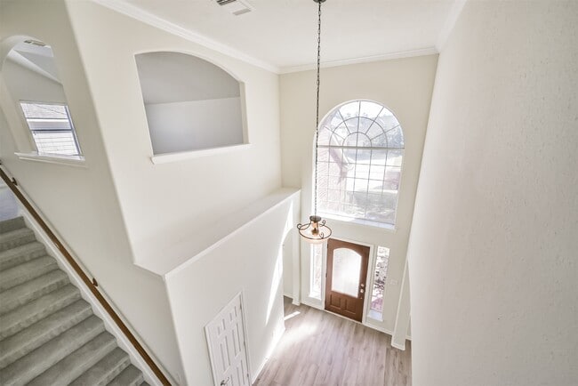 Building Photo - 25211 Whistling Pines Ct