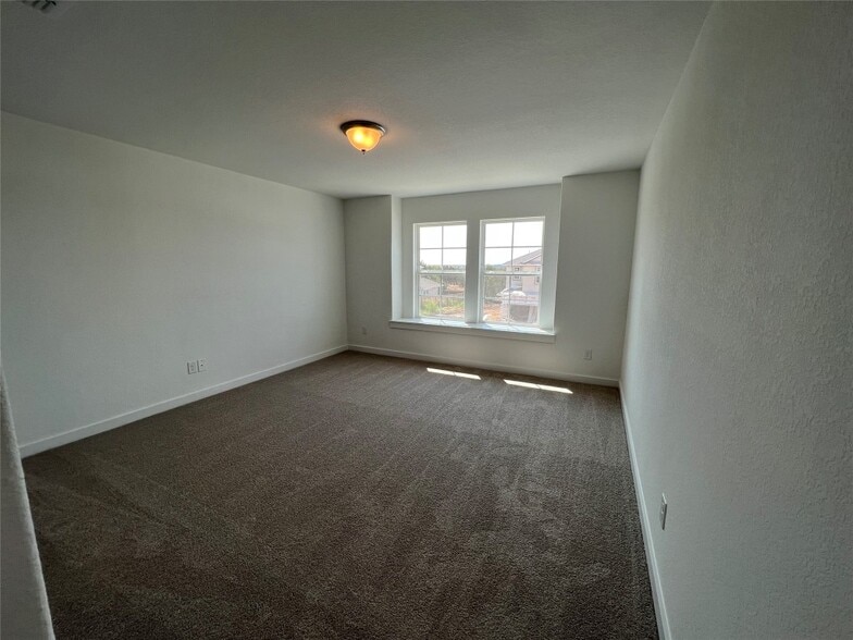 Bonus room - 2353 Sawdust Dr