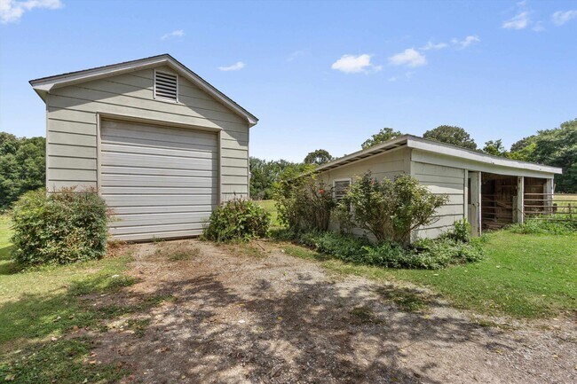 Building Photo - 8280 TN-196