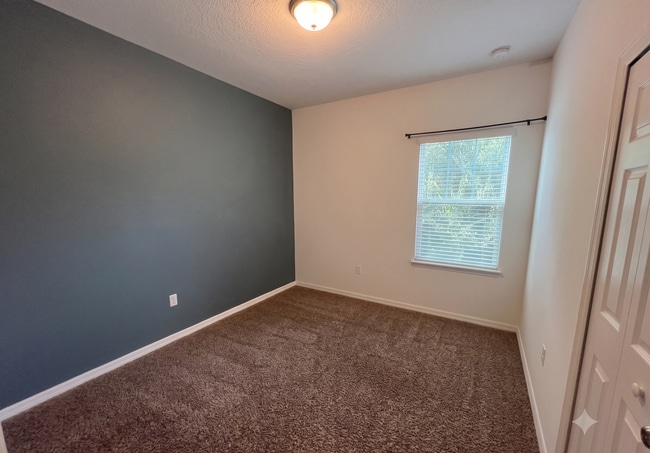 Building Photo - 9313 Tyrella Pine Trail