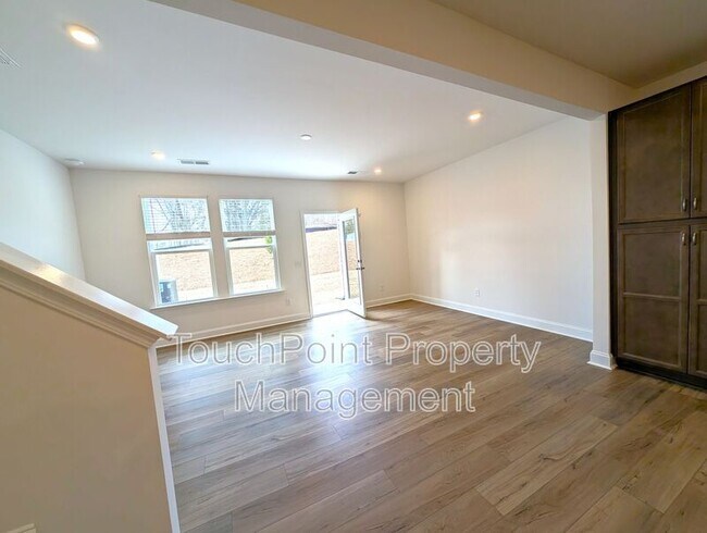 Building Photo - 7712 Ethora Wy