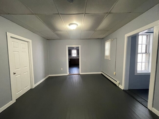 Building Photo - Beautifully Updated 3-Bedroom First Floor Apartment – North Adams, MA – $1,600/month
