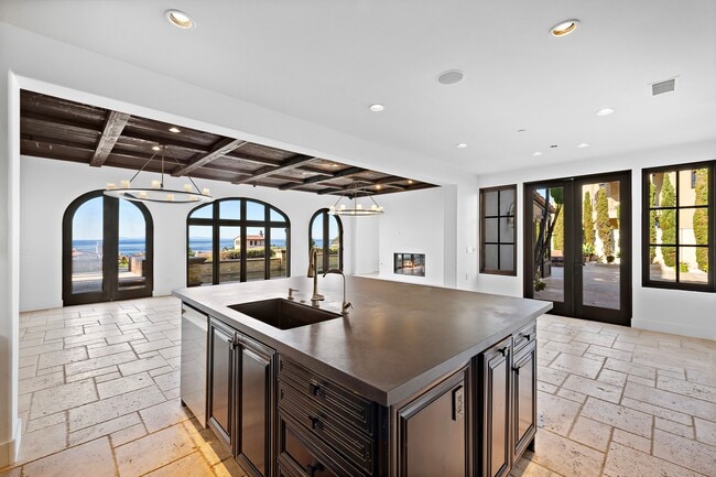 Building Photo - 106 Archipelago Dr