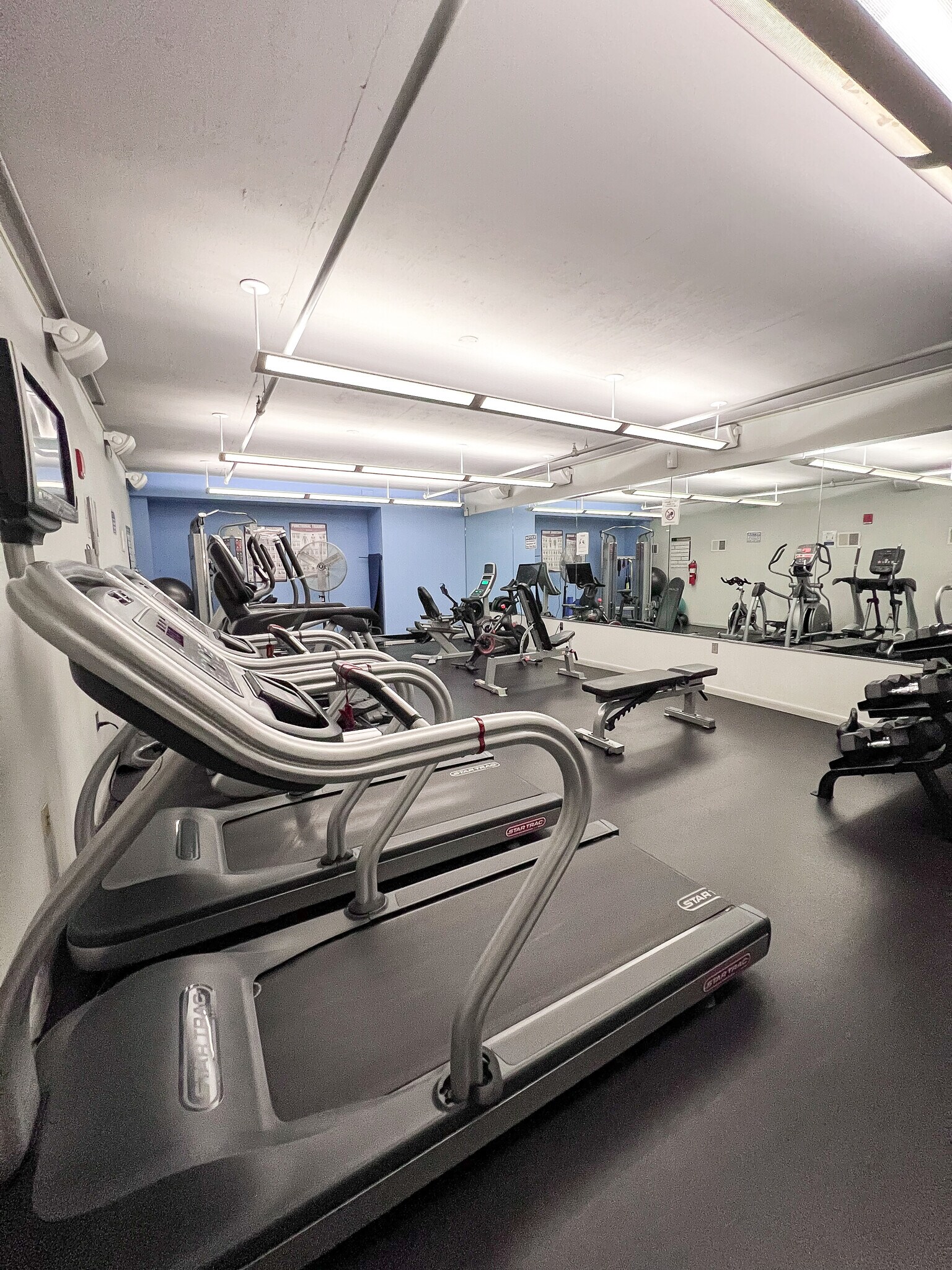 Gym - 1300 N St NW