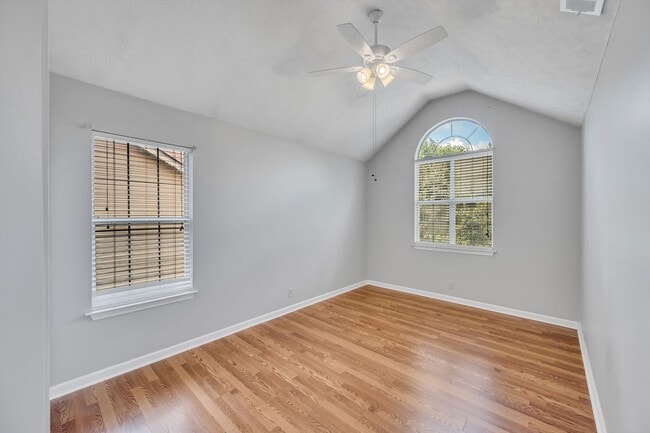 Building Photo - Bradford Hills Rental