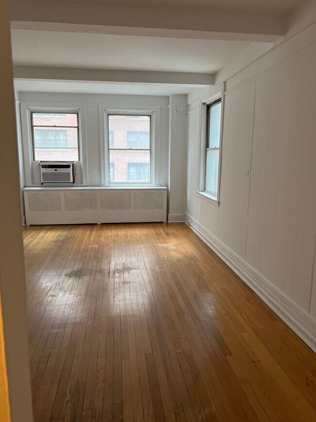 The Dryden East 150 E 39th St New York NY 10016 Apartment Finder