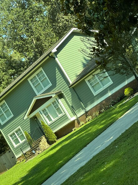 Building Photo - 6212 Laurel Wood Trail