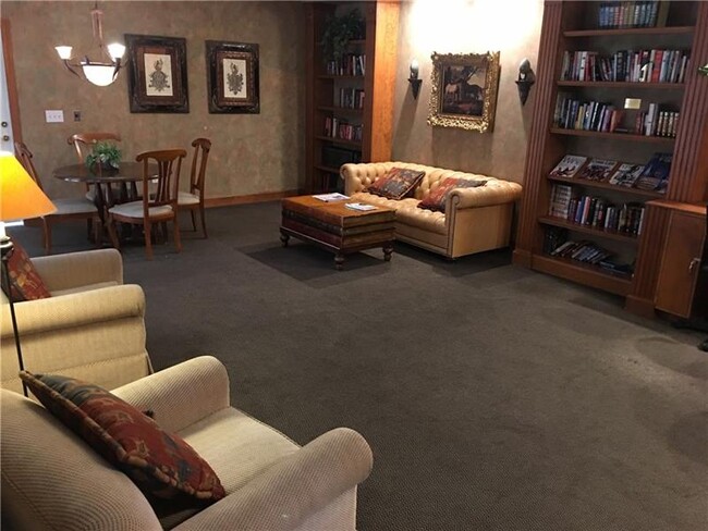 Building Photo - 3777 Peachtree Rd NE