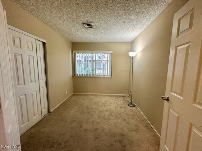 Building Photo - 6114 Meadowgrass Ln