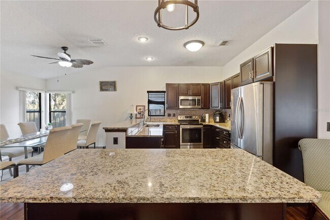 Building Photo - 5506 Redhawk Dr