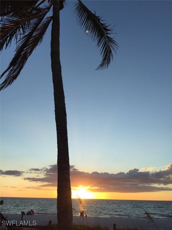 Building Photo - 975 9th Ave S