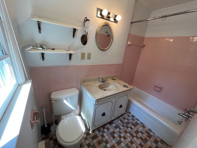 Building Photo - 43 Merganser Ct