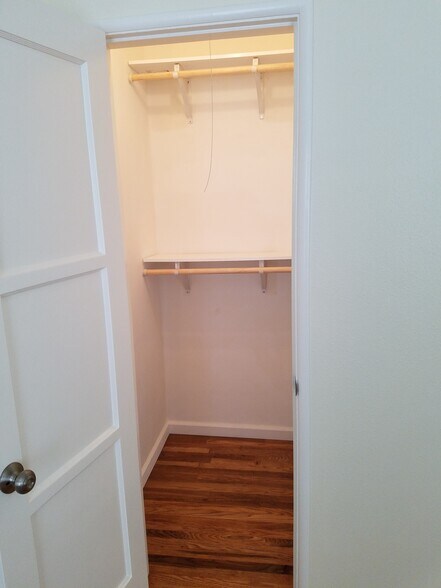 Building Photo - 1520 Marine Ave